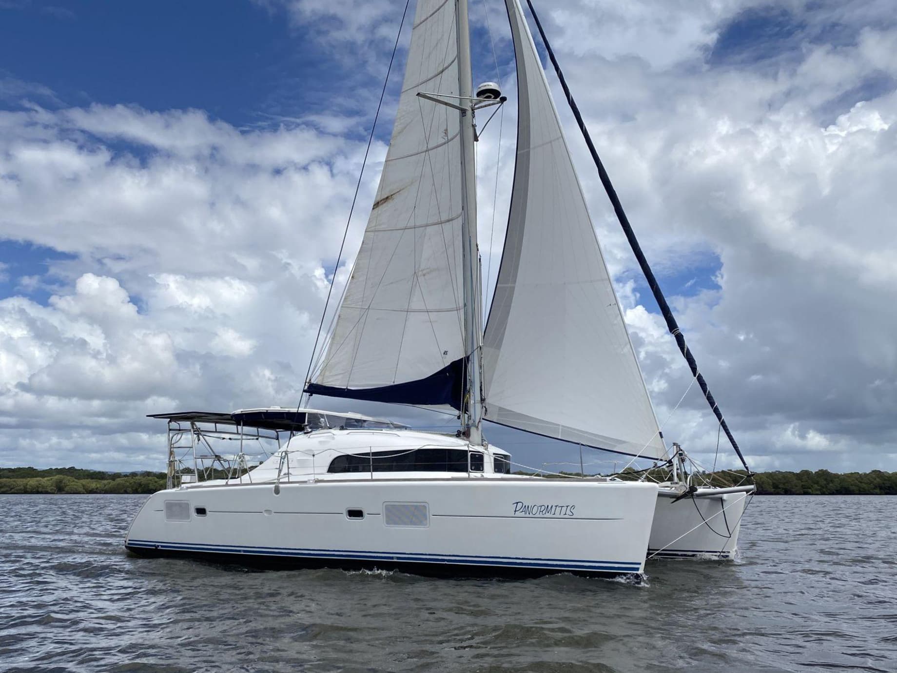 2006 Lagoon 410 for sale in Gold Coast, QLD - photo 1