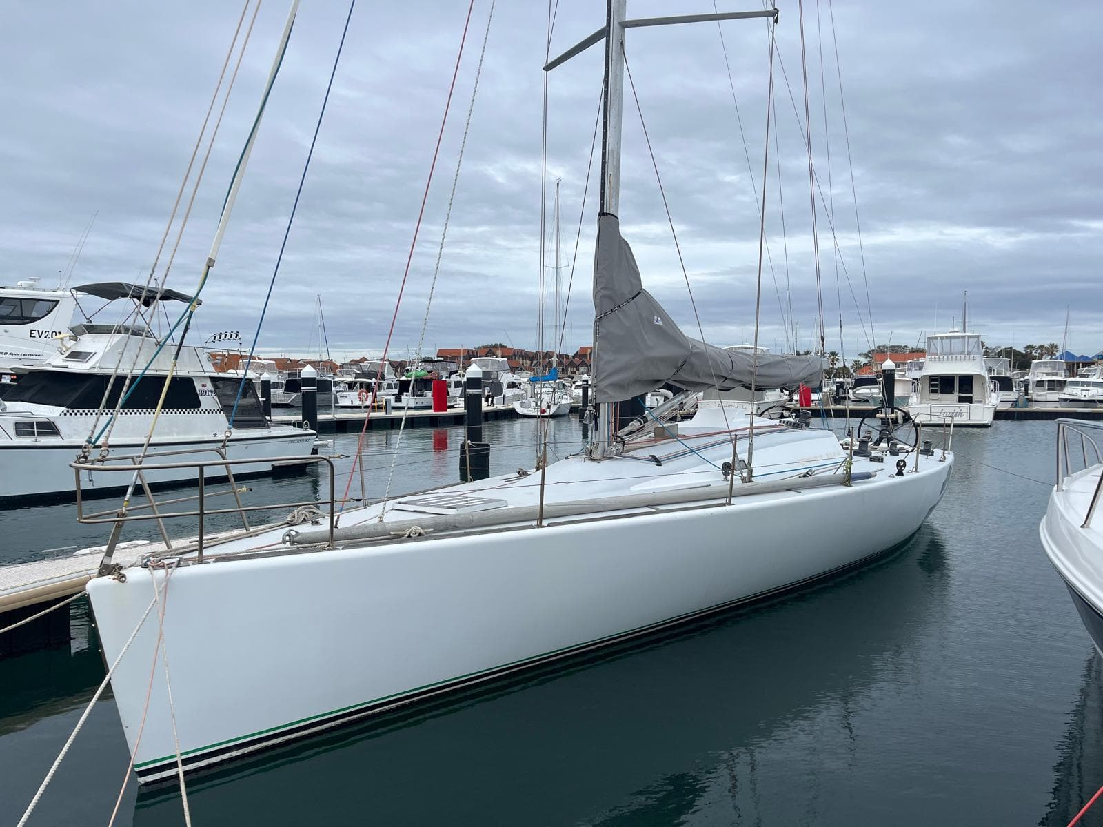 1991 Inglis 47 for sale in Perth, WA - photo 2