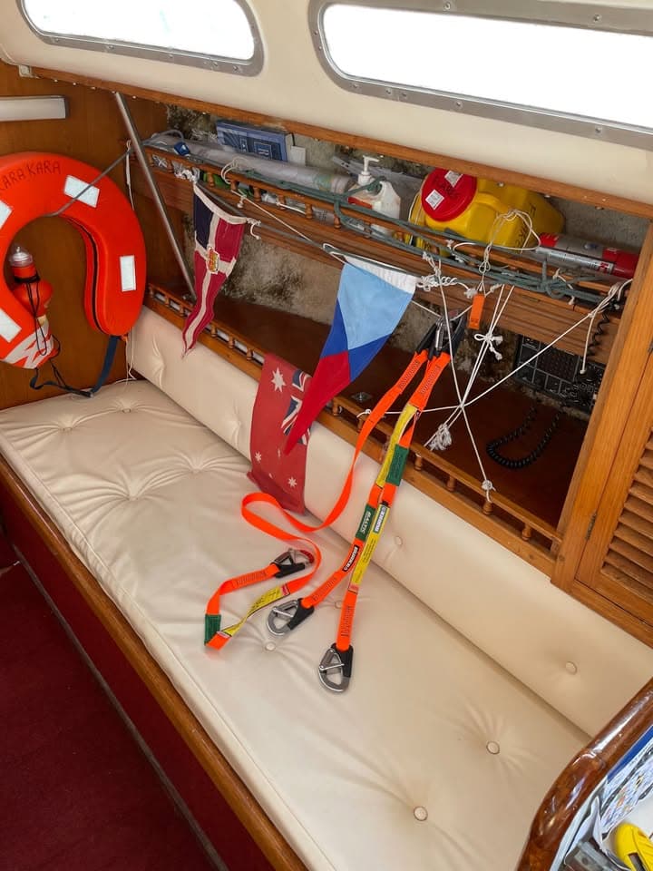 1983 Savage Defiance 30 for sale in Newhaven, VIC - photo 5