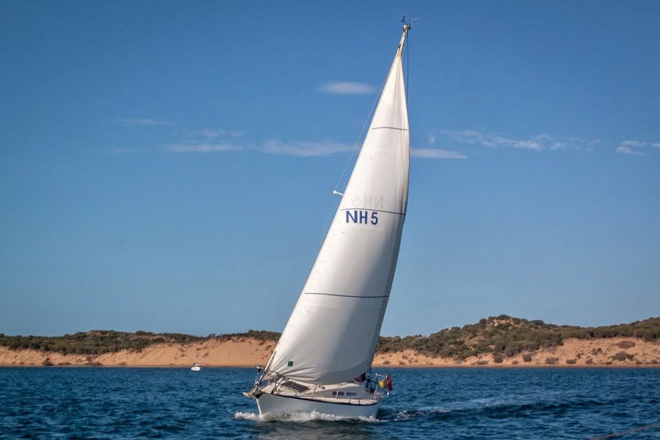 1983 Savage Defiance 30 for sale in Newhaven, VIC - photo 1
