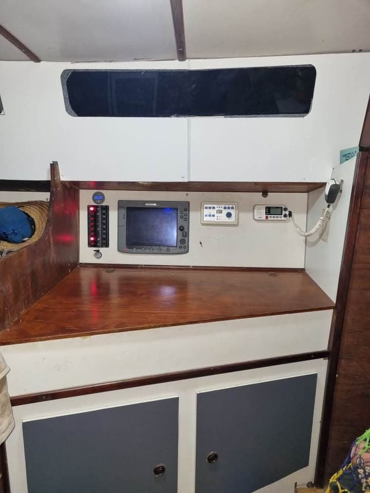 1988 Adams 40 for sale in Airlie Beach, QLD - photo 4