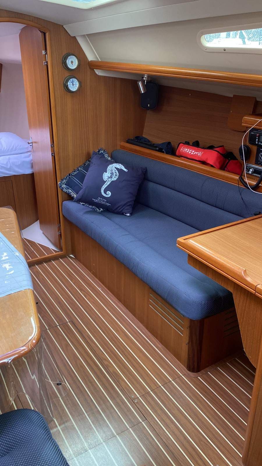 2007 Hunter 33 for sale in Busselton, WA - photo 4