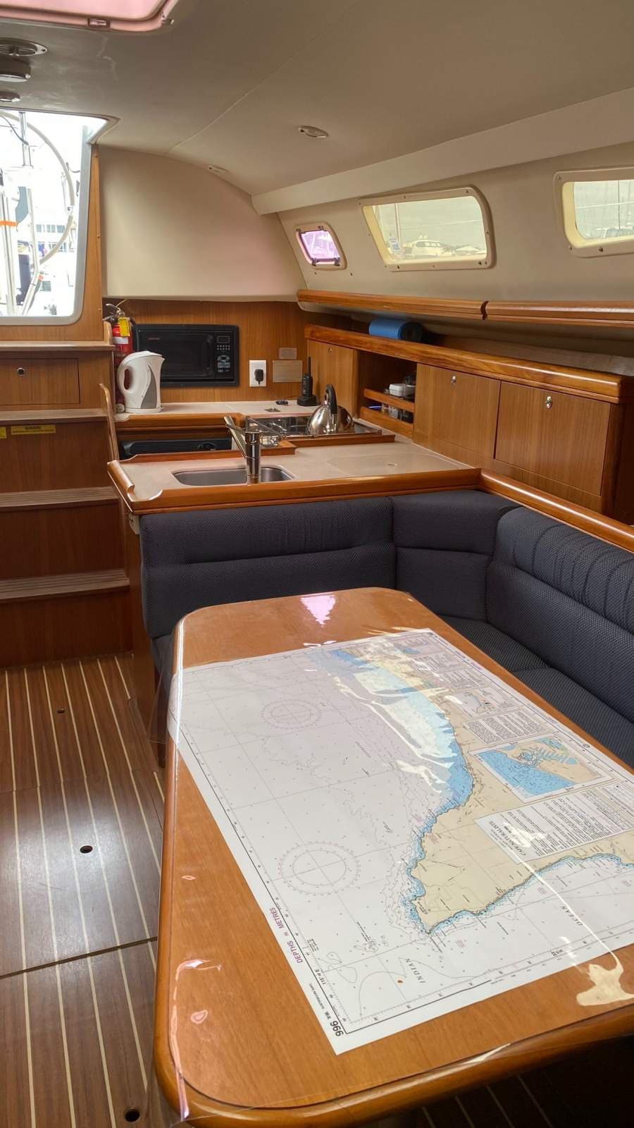 2007 Hunter 33 for sale in Busselton, WA - photo 5