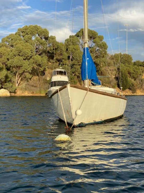 Sailing life 1/h28a.jpg photo